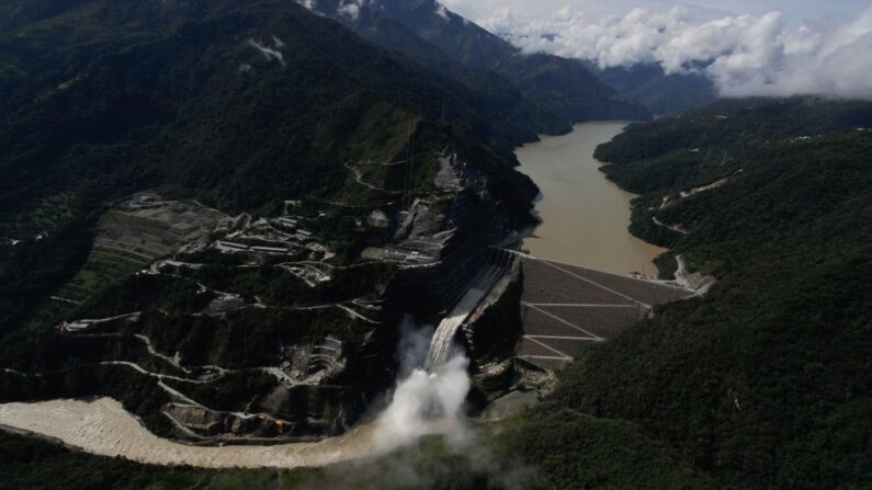 Vista general del Proyecto Hidroituango, cerca del municipio de Ituango, departamento de Antioquia, Colombia, tomada el 13 de octubre de 2022. (Juan Pablo Pino/AFP vía Getty Images)