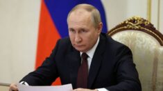 Putin dice que Rusia colocará armas nucleares tácticas en un país vecino
