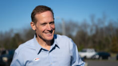 Ted Budd clama victoria para republicanos en el Senado por Carolina del Norte