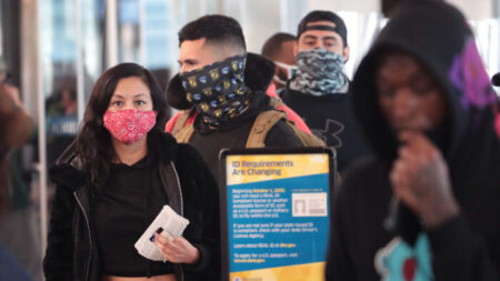 Corte Suprema deja establecida la orden de Seguridad en el Transporte de usar mascarillas