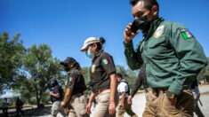 Agentes de inmigración mexicanos verificarán documentos de viajeros que se dirijan a California