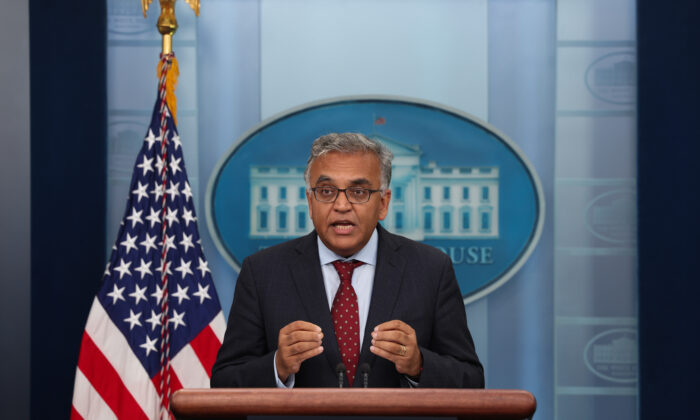 La Casa Blanca responde tras las protestas que estallaron en China por normas de "reducción a cero COVID"
