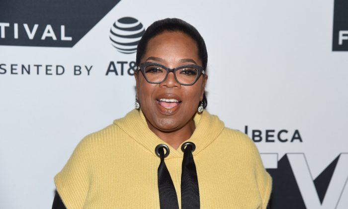 Oprah Winfrey asiste al estreno de la serie "Released" en el Festival de TV de Tribeca, en la ciudad de Nueva York, el 22 de septiembre de 2017. (Nicholas Hunt/Getty Images para el Festival de TV de Tribeca)
