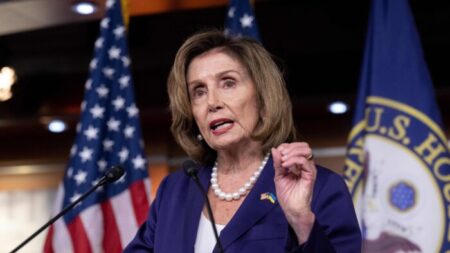 Pelosi dice que la candidatura de Trump para 2024 sería una «mala noticia para el país»