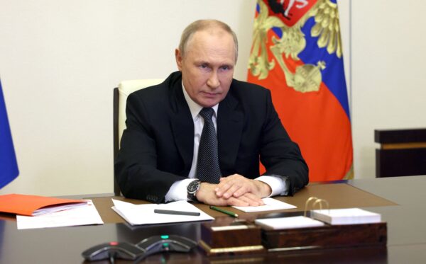 Putin advierte sobre creciente riesgo de conflicto nuclear