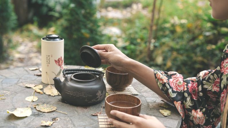 El té verde tiene muchos beneficios para la salud. Ahora, una investigación demuestra que puede ser útil para los pacientes con cáncer. (Pexels/Mikhail Nilov )