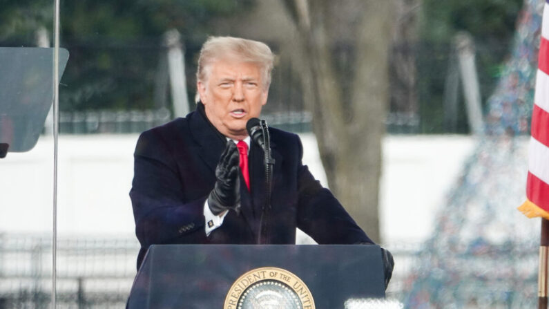 El presidente Donald Trump en un mitin en Washington, el 6 de enero de 2021. (Jenny Jing/The Epoch Times)
