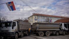 Kosovo cierra otro puesto fronterizo tras nuevos bloqueos serbios