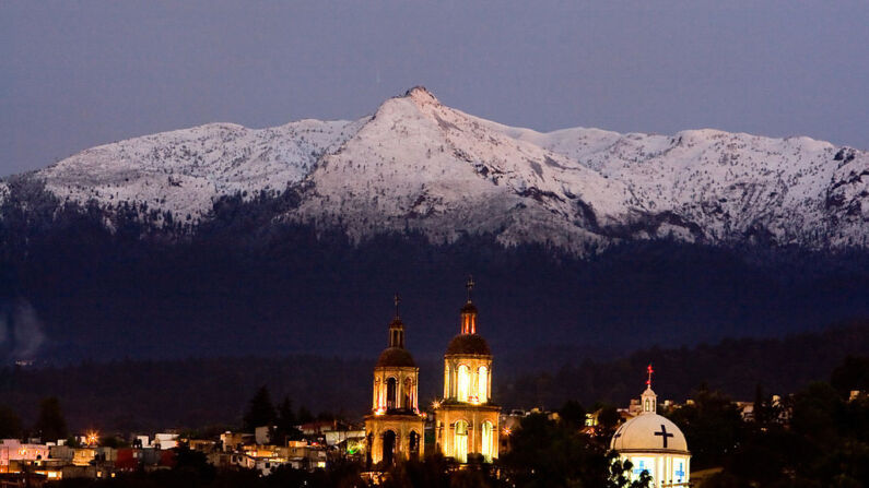 El volcán Ajusco, en las afueras de Ciudad de México, en una fotografía de archivo, el 21 de febrero de 2009. (OMAR TORRES/AFP vía Getty Images)