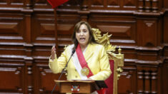 Presidenta de Perú plantea adelantar elecciones a diciembre de 2023