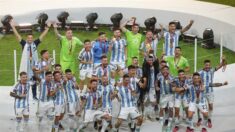 Selección argentina regresa a su país con la Copa del Mundo