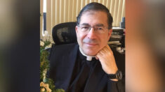 Padre denuncia “cultura de la cancelación” en la Iglesia luego que Vaticano lo retire del sacerdocio