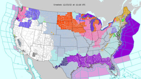 Más estados adoptan medidas de emergencia ante «histórica» tormenta invernal de EE. UU.