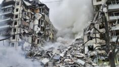 Se eleva a 12 el número de muertos en el ataque a un edificio de Dnipró