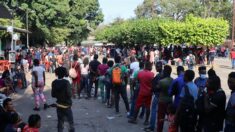 México reactiva trámites de asilo en frontera sur tras protestas de migrantes