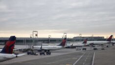 Aeropuertos de Nueva York y Nueva Jersey cierran tras terremoto