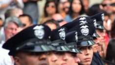 La policía de Los Ángeles pide a oficiales jubilados que regresen ante escasez de empleados