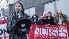 Continúa por tercer día huelga de enfermeras en dos hospitales de Nueva York