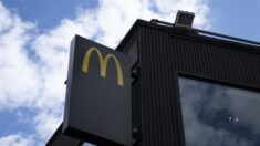 Regulador de EE.UU. acusa al ex-CEO de McDonald’s de mentir sobre su despido