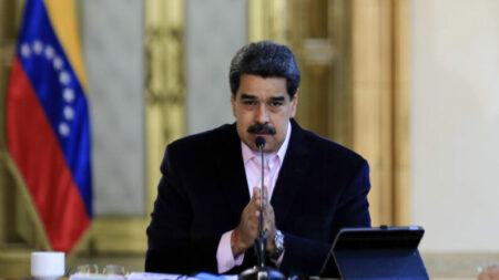 EE.UU. reitera que suavizará las sanciones a Venezuela si hay elecciones libres