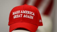 Corte: Pro-Trump con gorra MAGA estaba ejerciendo libertad de expresión