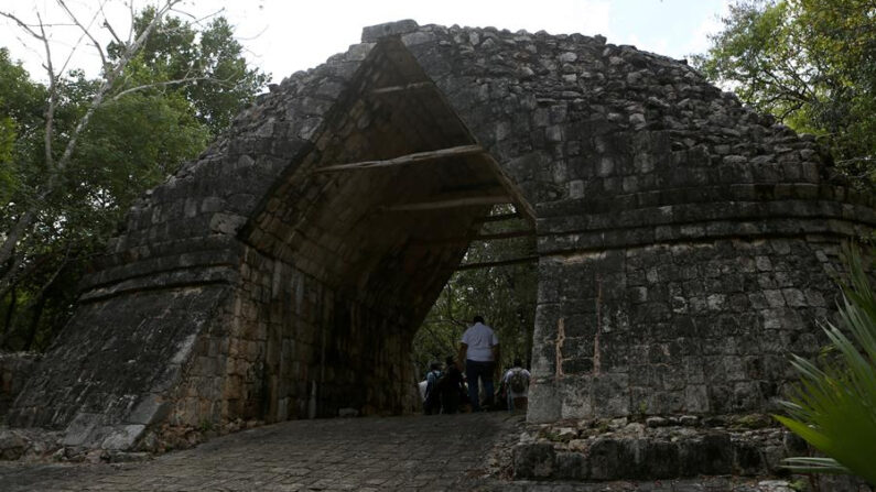Fotografía de la zona de Chichen Viejo, en la zona arqueológica de Chichen Itza, el 10 de febrero de 2023 en el municipio de Tinum, Yucatan (México). EFE/Lorenzo Hernández