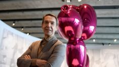 Una mujer rompe por accidente una escultura de Jeff Koons de 42,000 dólares