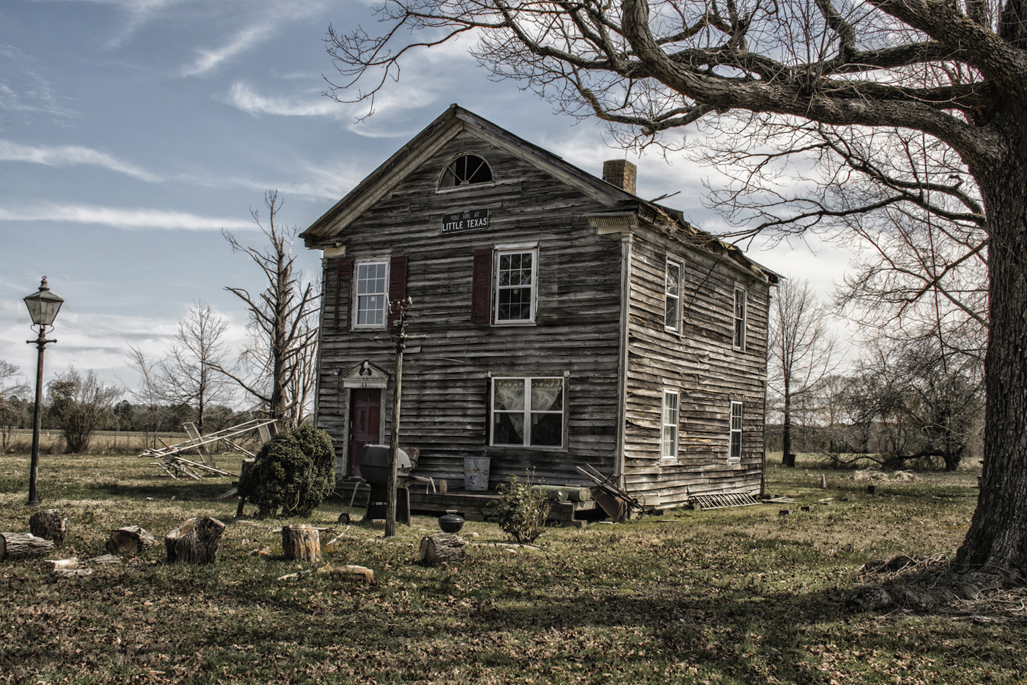 Casa abandonada, ya demolida, en Little Texas, Virginia, fotografiada en marzo de 2021. (Cortesía de Michael Wade)