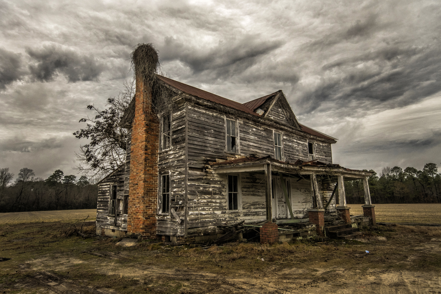 Casa antigua en Snakebite Township, Carolina del Norte, fotografiada en diciembre de 2022. (Cortesía de Michael Wade)
