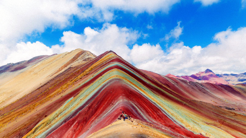FOTOS: Asombrosa Montaña Arcoíris en Perú es un espectáculo inolvidable para la vista