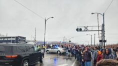 Residentes elogian a Trump y critican a Adm. Biden en pueblo de Ohio donde se descarriló un tren tóxico