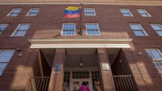 EE.UU. toma control de la Embajada de Venezuela tras fin del mandato de Guaidó