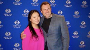 Codirectores artísticos de la Toronto Concert Orchestra elogian a Shen Yun