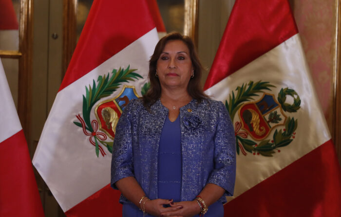 La presidenta de Perú, Dina Boluarte, en una fotografía de archivo. EFE/Paolo Aguilar