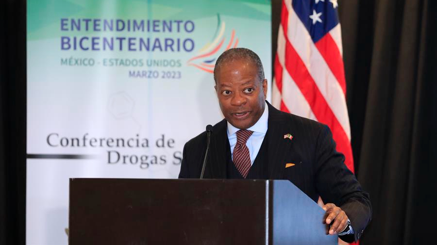 Funcionario antidrogas de EE.UU. pide en México "más ambición" contra fentanilo