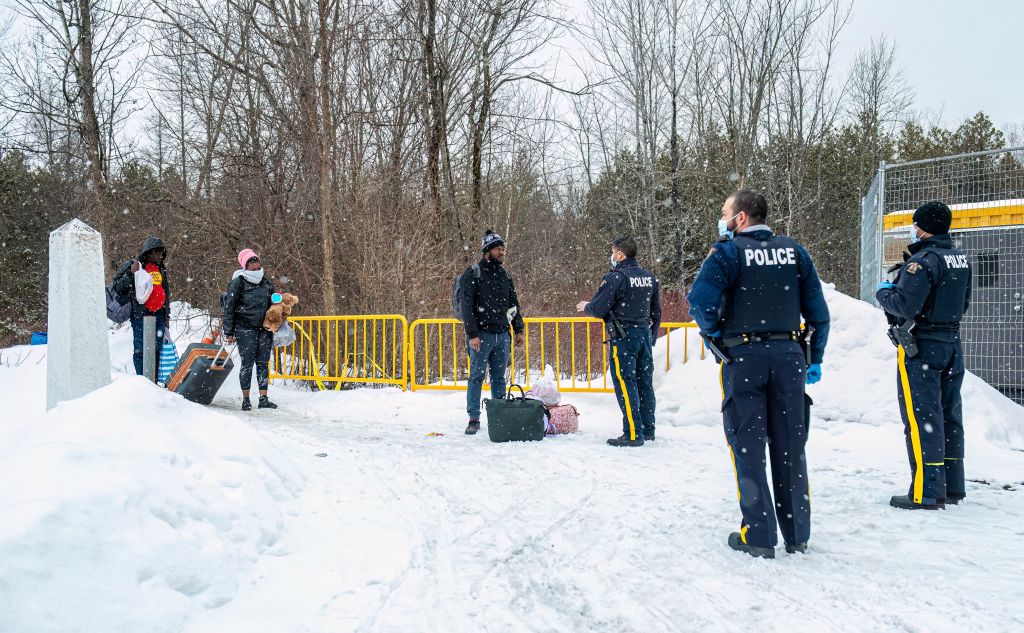 Seis fallecidos y dos desaparecidos en Canadá al intentar cruzar a EE.UU.