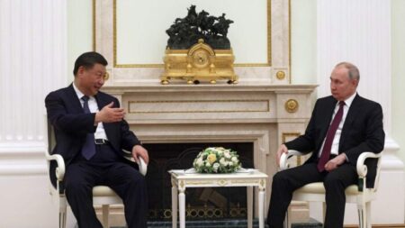 Representante Mike Waltz: Reunión entre Xi y Putin cimenta el «eje del mal» entre China y Rusia