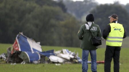 Aumenta a 4 la cifra de fallecidos en un choque entre avionetas en Florida