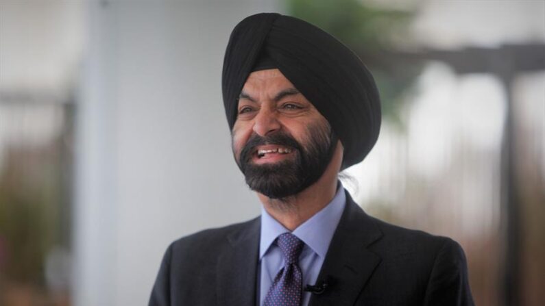 El empresario indio-estadounidense Ajay Banga, candidato a presidir el Banco Mundial, fue registrado el pasado 17 de marzo, durante una rueda de prensa, en el Centro de Convenciones de Amador, en Ciudad de Panamá (Panamá). EFE/Carlos Lemos
