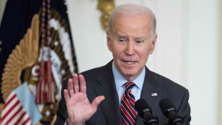 Biden invita a demócratas expulsados de Tennessee a visitar la Casa Blanca