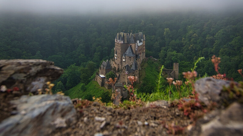 Extraordinario castillo ha sido el hogar de una familia durante 34 generaciones y más de 800 años