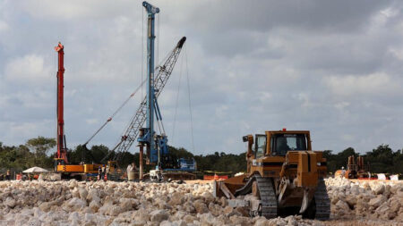 Juez mexicano bloquea rocas de Cuba para el Tren Maya por daños ambientales