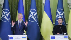 El secretario general de la OTAN visita Ucrania