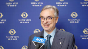 Shen Yun es “merecedor del Premio Nobel”, dice un concejal italiano