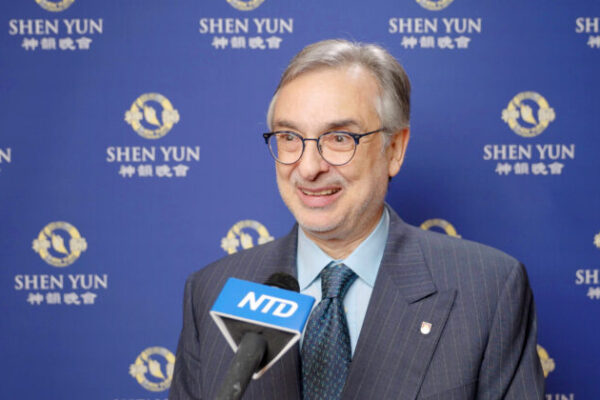 Shen Yun es “merecedor del Premio Nobel”, dice un concejal italiano