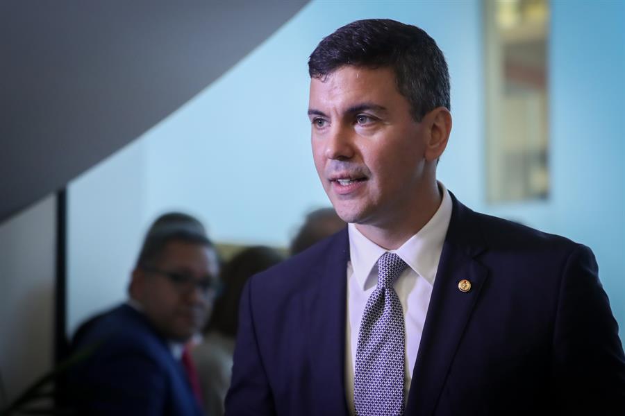 Para Paraguay "no es opción" un posible TLC con China, según Peña