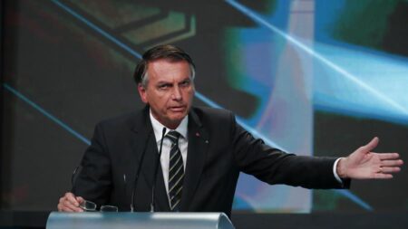 Bolsonaro declara a la Policía sobre presunto fraude con el certificado de vacuna anticovid