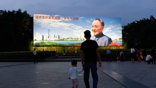 Población de Shenzhen desciende por primera vez desde la fundación de la ciudad en 1979