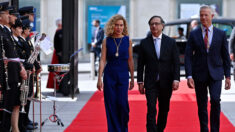 Santiago Abascal critica “alfombra roja” para “terrorista no arrepentido” como el presidente Petro
