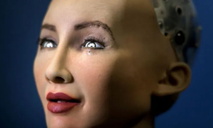 "Sophia", un robot humanoide con Inteligencia Artificial, en Ginebra, el 7 de junio de 2017. (Fabrice Coffrini/AFP/Getty Images)